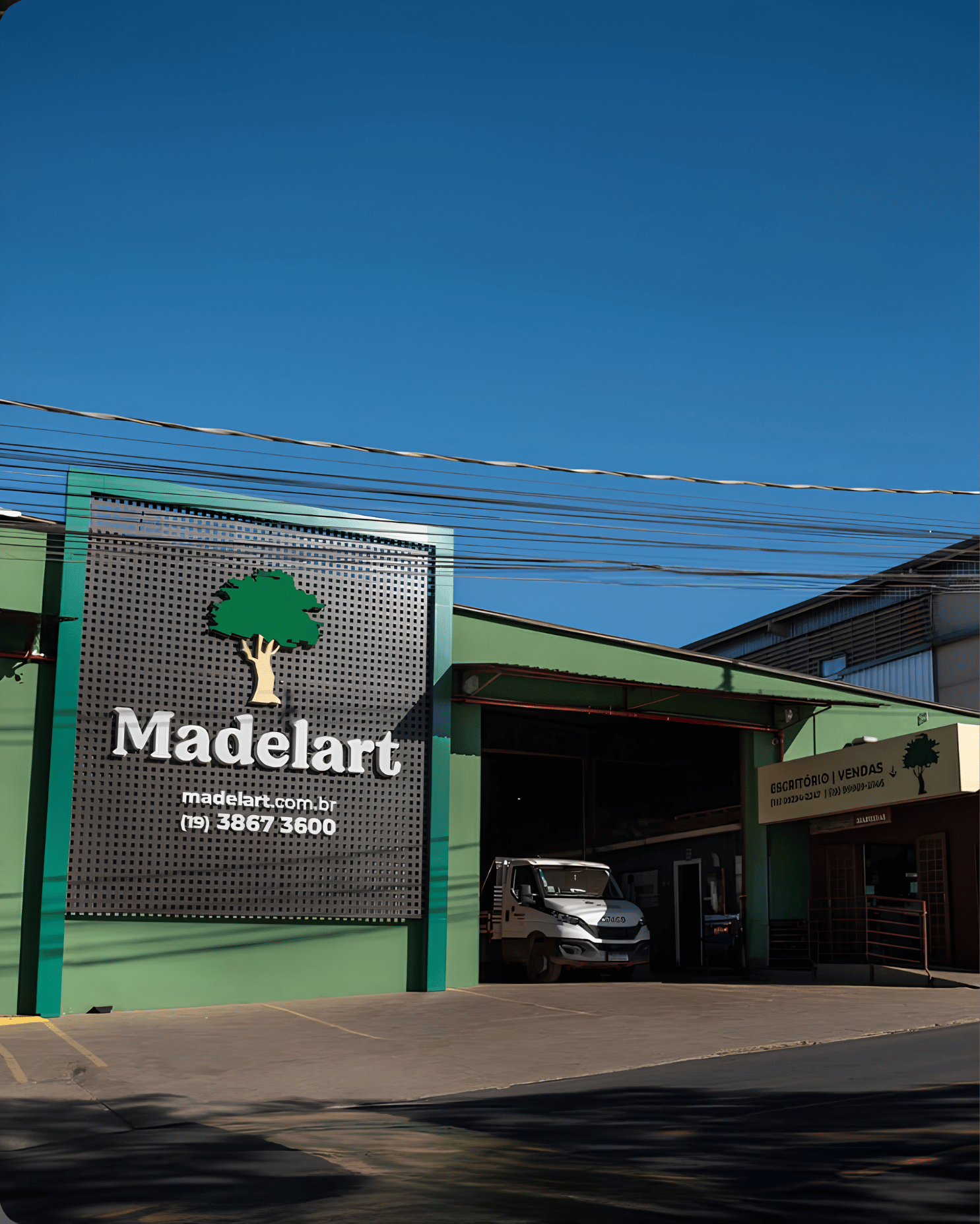 Obra construída com madeiras da Madelart